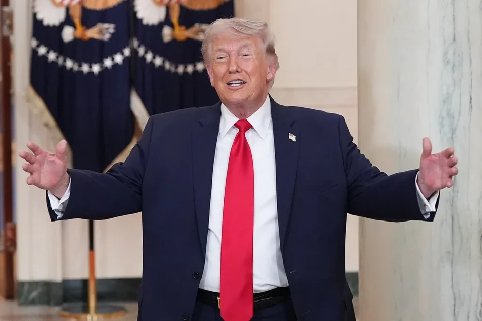 Iran bác bỏ tuyên bố của Tổng thống Trump về đề nghị ngừng bắn Iran bác bỏ tuyên bố của Tổng thống Trump về đề nghị ngừng bắn