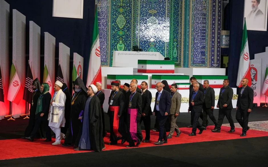 Iran cảnh báo Mỹ và Israel trước thềm lễ tang cố Lãnh tụ tối cao Khamenei