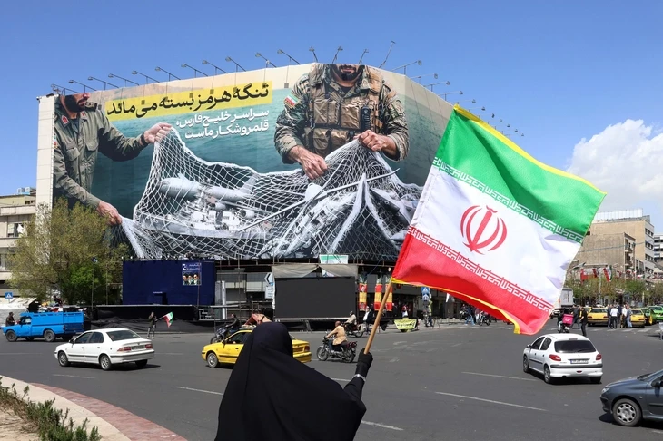 Iran cảnh báo ông Trump: Đầu hàng hoặc về 'thời kỳ đồ đá' Iran cảnh báo ông Trump: Đầu hàng hoặc về 'thời kỳ đồ đá'