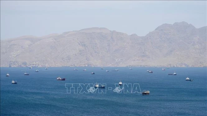 Iran cho phép nhiều tàu Trung Quốc đi qua eo biển Hormuz Iran cho phép nhiều tàu Trung Quốc đi qua eo biển Hormuz
