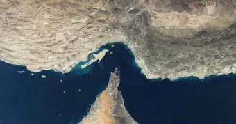 Iran chuẩn bị kiếm tiền từ việc kiểm soát eo biển Hormuz