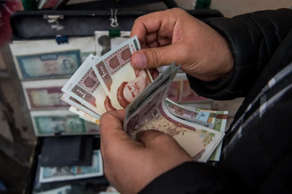 Iran có hơn 100 tỷ USD tài sản bị phong tỏa ở những quốc gia nào? Iran có hơn 100 tỷ USD tài sản bị phong tỏa ở những quốc gia nào?