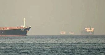 Iran có thể thiệt hại 435 triệu USD mỗi ngày do Mỹ phong tỏa Hormuz