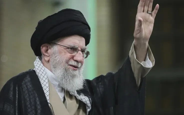 Iran công bố thời gian tổ chức lễ tang cố Lãnh tụ Tối cao Ali Khamenei Iran công bố thời gian tổ chức lễ tang cố Lãnh tụ Tối cao Ali Khamenei