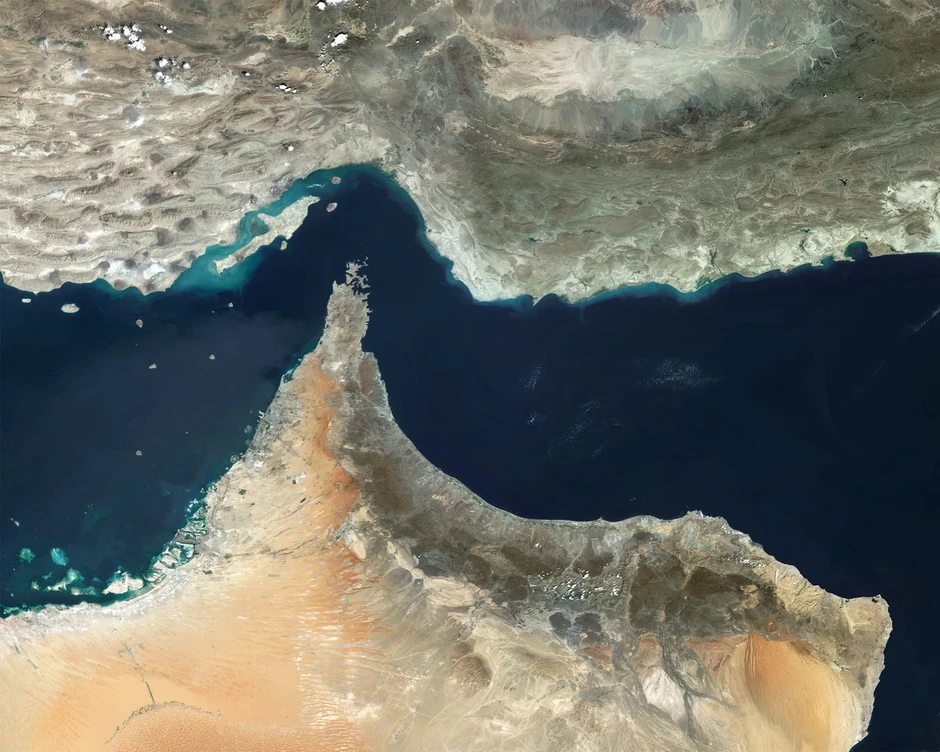 Iran đang triển khai thủ tục về việc tàu Việt Nam qua eo biển Hormuz Iran đang triển khai thủ tục về việc tàu Việt Nam qua eo biển Hormuz