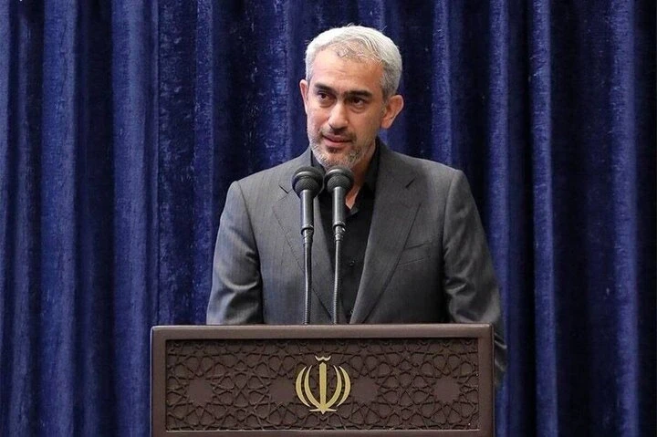 Iran đáp trả tuyên bố chiến tranh kinh tế của Mỹ Iran đáp trả tuyên bố chiến tranh kinh tế của Mỹ