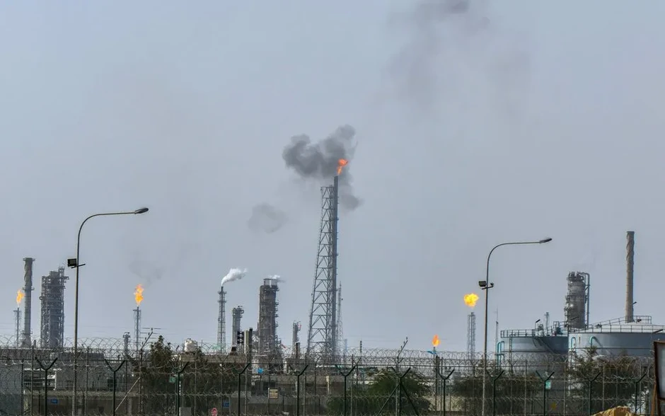 Iran đặt mục tiêu khôi phục phần lớn năng lực lọc dầu Iran đặt mục tiêu khôi phục phần lớn năng lực lọc dầu