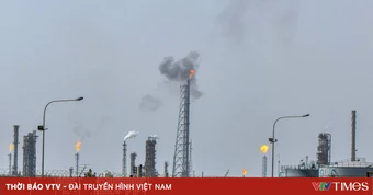 Iran đặt mục tiêu khôi phục phần lớn năng lực lọc dầu
