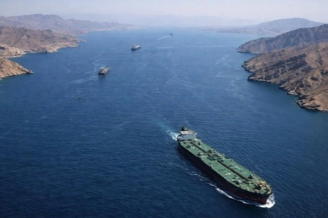 Iran để mắt đến “nguồn năng lượng mới” dưới đáy biển Hormuz Iran để mắt đến “nguồn năng lượng mới” dưới đáy biển Hormuz