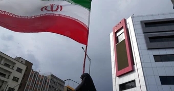 Iran dọa mở thêm 'mặt trận mới' nếu Mỹ tái tấn công