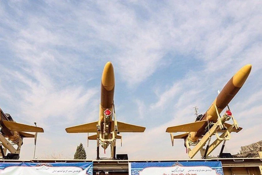 Iran dọa tung vũ khí mạnh hơn trong cuộc chiến với Mỹ Iran dọa tung vũ khí mạnh hơn trong cuộc chiến với Mỹ