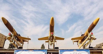 Iran dọa tung vũ khí mạnh hơn trong cuộc chiến với Mỹ
