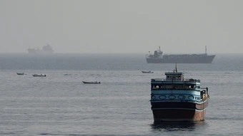 Iran hé lộ chi tiết đàm phán với Oman về eo biển Hormuz