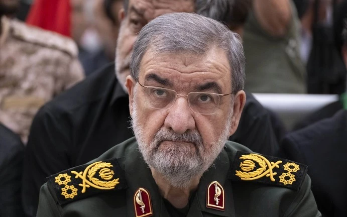 Iran nã đạn vào siêu tàu dầu thứ 3 tại eo biển Hormuz Iran nã đạn vào siêu tàu dầu thứ 3 tại eo biển Hormuz