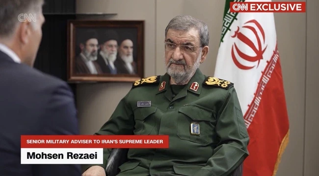 Iran nói về 24 tỉ USD, cảnh báo Mỹ "bước vào hành lang tăm tối" Iran nói về 24 tỉ USD, cảnh báo Mỹ "bước vào hành lang tăm tối"