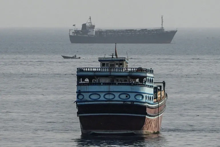 Iran, Oman và Mỹ sắp đạt thỏa thuận về Hormuz: Các bên muốn gì?
