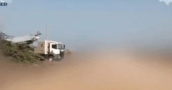 Iran phóng tên lửa vào tàu chiến Mỹ