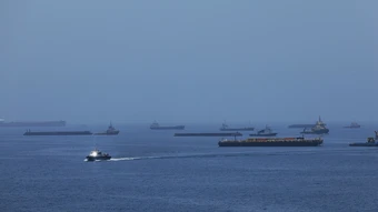 Iran thông báo đạt thỏa thuận với Oman về lộ trình qua Hormuz