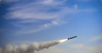 Iran tung video hé lộ tên lửa đạn đạo dùng trong đòn đáp trả Mỹ