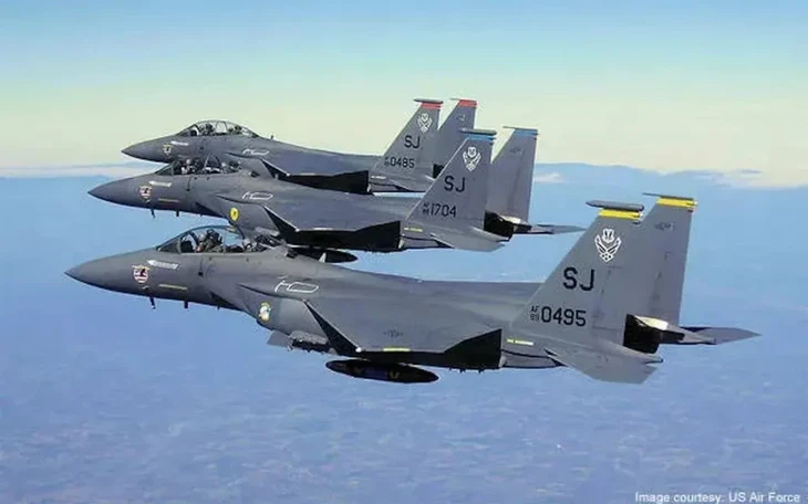 Iran tuyên bố bắn rơi tiêm kích F-15, Mỹ lên tiếng