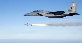 Iran tuyên bố bắn rơi tiêm kích F-15, Mỹ lên tiếng