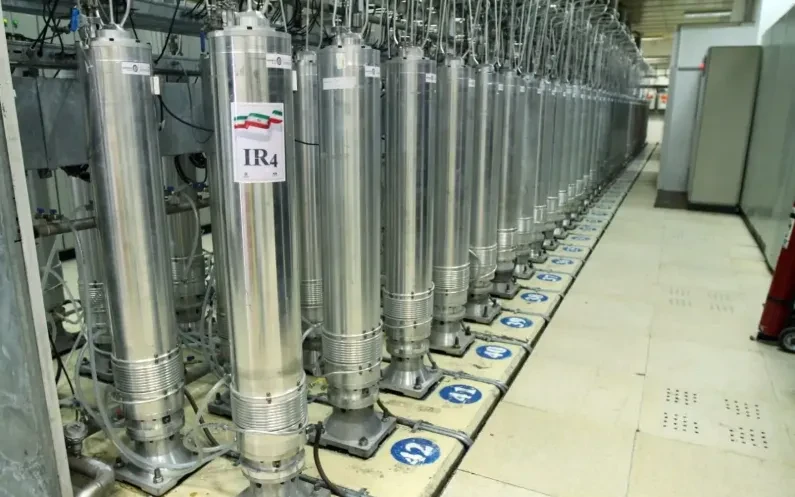 Iran tuyên bố uranium làm giàu phải được giữ lại trong nước Iran tuyên bố uranium làm giàu phải được giữ lại trong nước