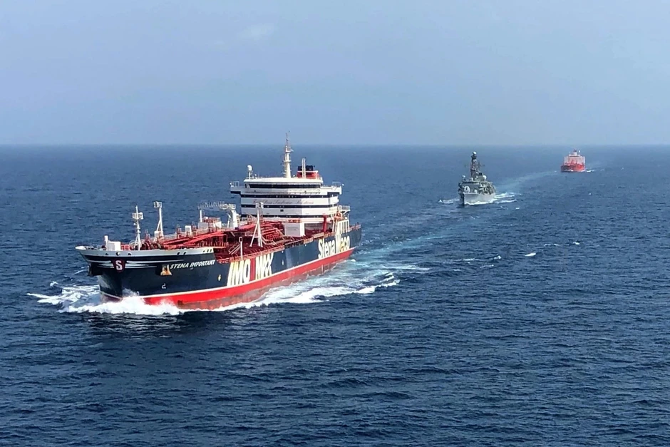 Iran ưu tiên các tàu trả phí qua eo biển Hormuz? Iran ưu tiên các tàu trả phí qua eo biển Hormuz?