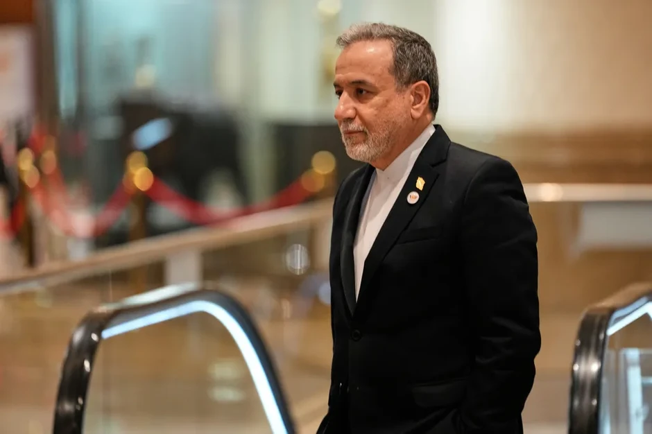Iran và UAE bất đồng quan điểm tại Hội nghị Ngoại trưởng BRICS Iran và UAE bất đồng quan điểm tại Hội nghị Ngoại trưởng BRICS
