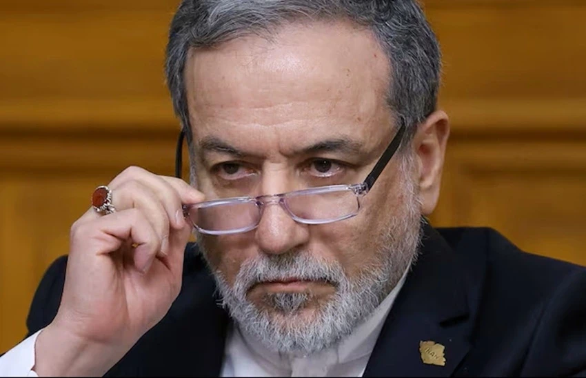 Iran yêu cầu Mỹ và Israel bồi thường thiệt hại cho các cơ sở hạt nhân Iran yêu cầu Mỹ và Israel bồi thường thiệt hại cho các cơ sở hạt nhân