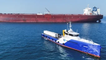 IRGC cảnh báo tấn công bất kỳ tàu thuyền nào đi qua eo biển Hormuz