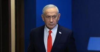 Israel cảnh báo Iran, ông Trump bỏ kế hoạch thu phí ở Hormuz