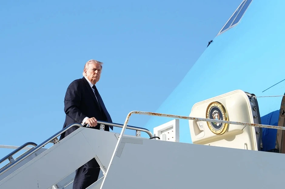 Israel hạ chỉ huy cấp cao của Iran, ông Trump nói 'đã quá muộn' để đối thoại Israel hạ chỉ huy cấp cao của Iran, ông Trump nói 'đã quá muộn' để đối thoại