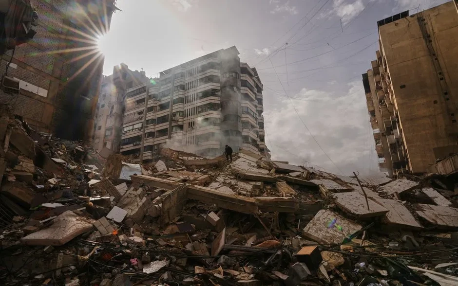 Israel không kích Beirut, ít nhất 7 người thiệt mạng Israel không kích Beirut, ít nhất 7 người thiệt mạng