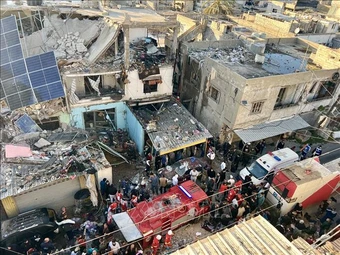 Israel không kích cơ sở tài chính liên quan Hezbollah tại Liban