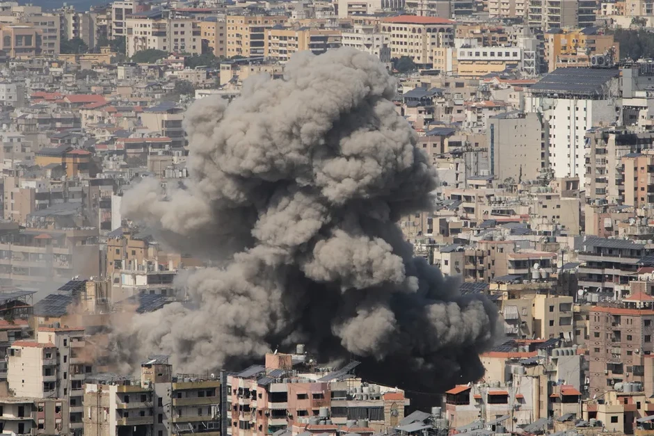 Israel không kích khắp Lebanon, Liên hợp quốc cảnh báo nguy cơ “kịch bản Gaza” tái diễn Israel không kích khắp Lebanon, Liên hợp quốc cảnh báo nguy cơ “kịch bản Gaza” tái diễn