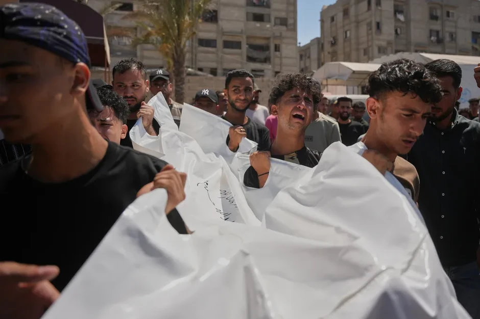 Israel tấn công Gaza khiến ít nhất 4 người thiệt mạng Israel tấn công Gaza khiến ít nhất 4 người thiệt mạng