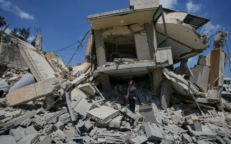Israel tấn công Gaza và Bờ Tây khiến ít nhất 2 người thiệt mạng Israel tấn công Gaza và Bờ Tây khiến ít nhất 2 người thiệt mạng