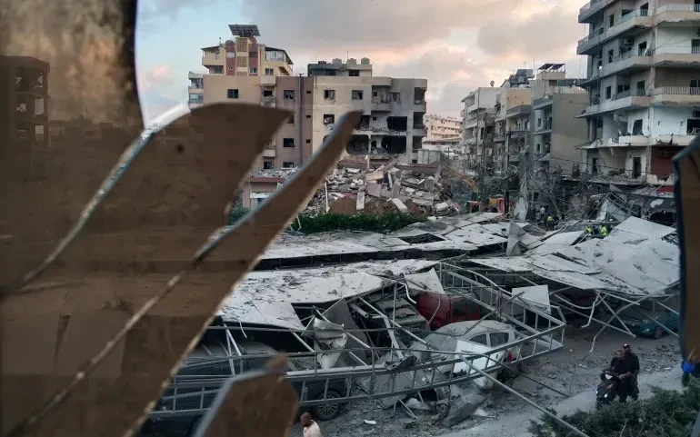 Israel tấn công miền Nam Lebanon ngay sau thông báo của Tổng thống Trump Israel tấn công miền Nam Lebanon ngay sau thông báo của Tổng thống Trump