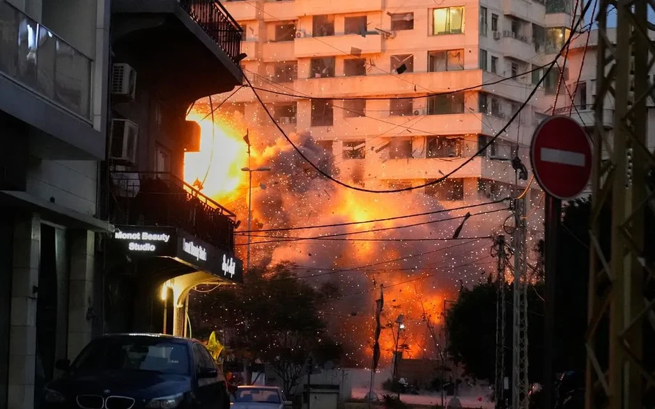 Israel tuyên bố đã hạ sát Bộ trưởng Tình báo Iran Israel tuyên bố đã hạ sát Bộ trưởng Tình báo Iran