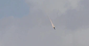 Israel tuyên bố không kích "mọi mặt trận" sau cuộc tấn công của Iran