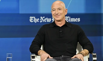 Jeff Bezos: Nửa số người nộp thuế Mỹ nên được miễn thuế