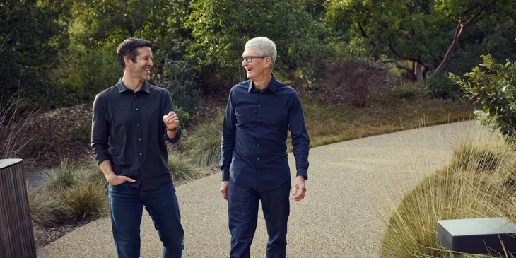 John Ternus, người kế nhiệm CEO Tim Cook tại Apple, là ai? John Ternus, người kế nhiệm CEO Tim Cook tại Apple, là ai?