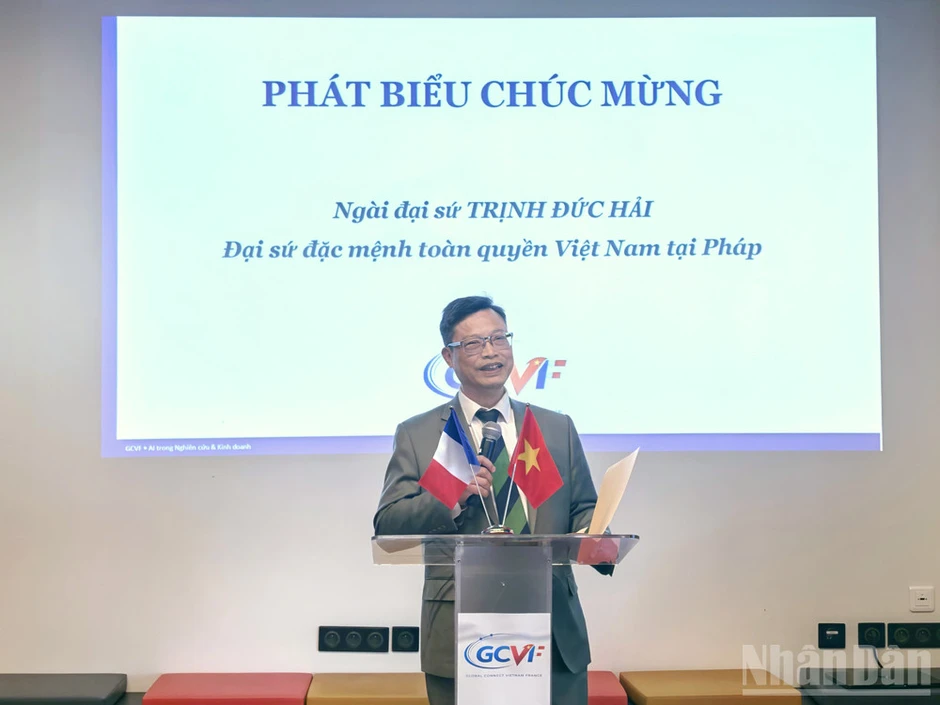 Kết nối nguồn lực trí thức, doanh nghiệp Việt Nam với mạng lưới toàn cầu Kết nối nguồn lực trí thức, doanh nghiệp Việt Nam với mạng lưới toàn cầu