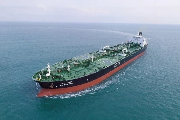 Kho dầu sắp đầy, liệu Iran sẽ phải cắt giảm sản lượng? Kho dầu sắp đầy, liệu Iran sẽ phải cắt giảm sản lượng?