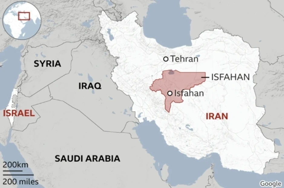 Khoảnh khắc 'căn cứ tên lửa' Iran trúng bom của Mỹ - Israel Khoảnh khắc 'căn cứ tên lửa' Iran trúng bom của Mỹ - Israel