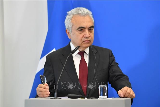 Khủng hoảng Iran đẩy thị trường dầu thế giới tới 'vùng đỏ' Khủng hoảng Iran đẩy thị trường dầu thế giới tới 'vùng đỏ'