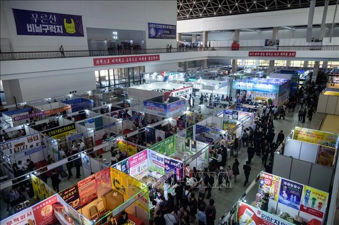 Kinh tế Triều Tiên tăng trưởng hơn 3% năm thứ ba liên tiếp Kinh tế Triều Tiên tăng trưởng hơn 3% năm thứ ba liên tiếp