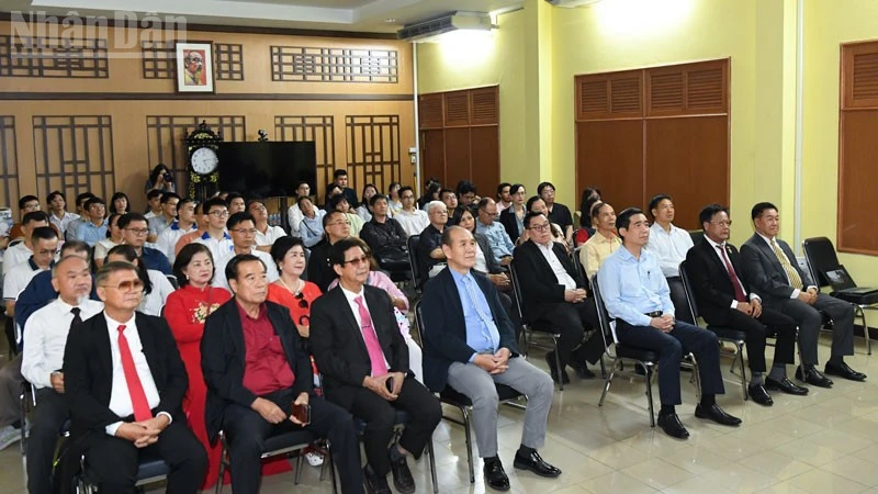 Kỷ niệm 136 năm Ngày sinh Chủ tịch Hồ Chí Minh tại Bangkok, Thái Lan Kỷ niệm 136 năm Ngày sinh Chủ tịch Hồ Chí Minh tại Bangkok, Thái Lan