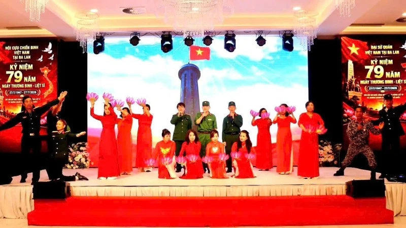 Lan tỏa đạo lý “Uống nước nhớ nguồn” trong cộng đồng người Việt tại Ba Lan