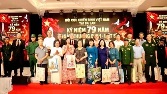 Lan tỏa đạo lý “Uống nước nhớ nguồn” trong cộng đồng người Việt tại Ba Lan